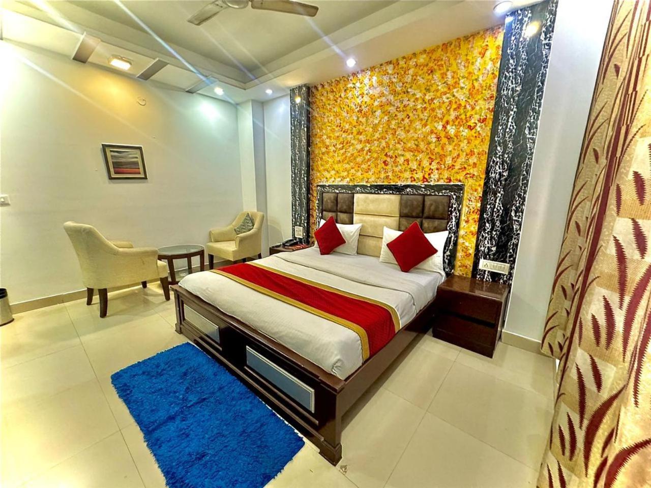 Hotel Vista Inn, Karol Bagh, New Delhi - Near Metro Exterior foto